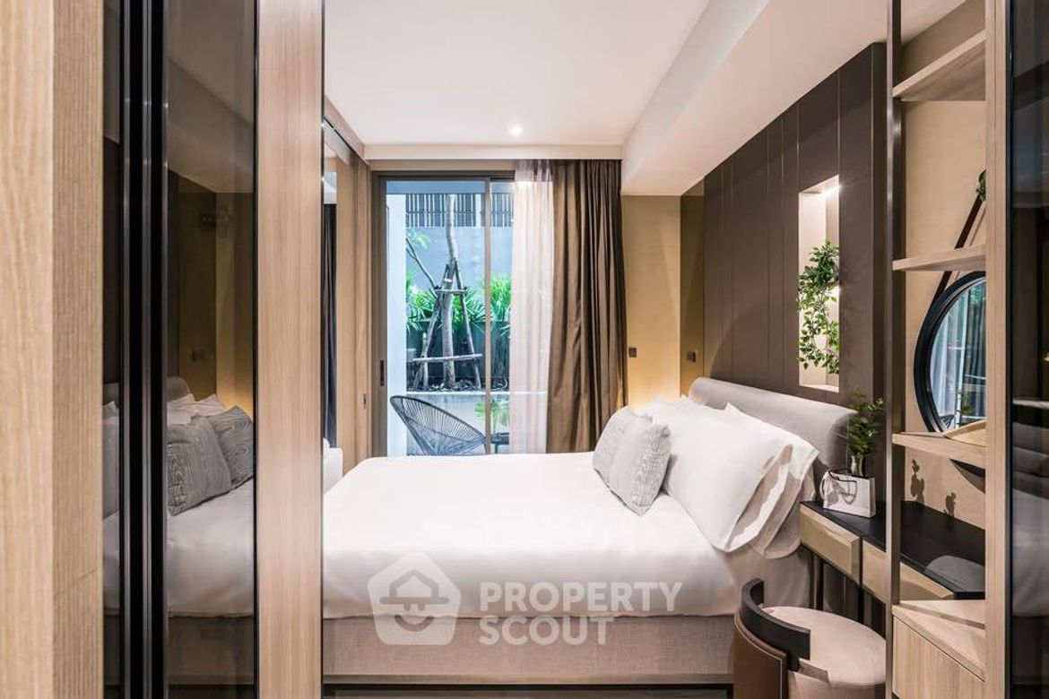 Watthana, Bangkok - Photo 3