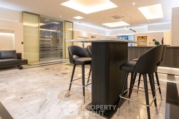 2 Bedroom Condo for sale in Sathorn House, Silom, Bangkok near BTS Surasak