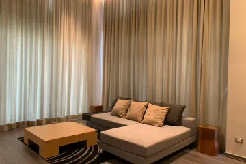 3 Bedroom Condo for rent in The Crest Ruamrudee, Lumpini, Bangkok near BTS Ploen Chit