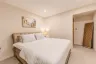 2 Bedroom Townhouse for rent in Na Kluea, Chonburi