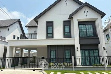 4 Bedroom House for rent in Centro Bangna-Wongwaen, Dokmai, Bangkok