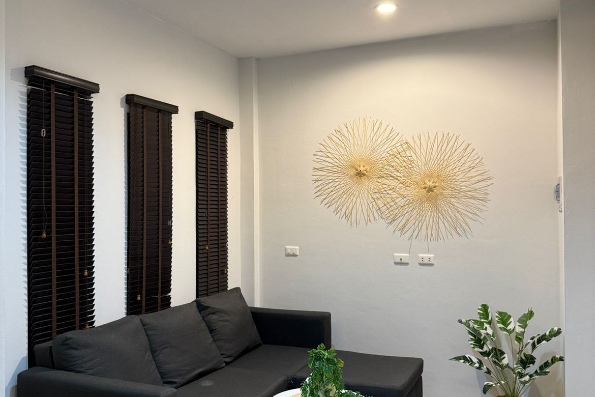 2 Bedroom House