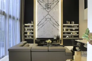 4 Bedroom House for Sale or Rent in Quarter 39, Khlong Tan Nuea, Bangkok near MRT Phetchaburi