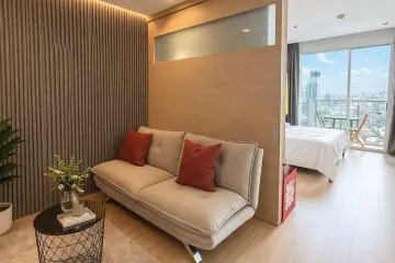 1 Bedroom Condo for rent in Sky Walk Condominium, Phra Khanong Nuea, Bangkok near BTS Phra Khanong