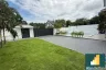 5 Bedroom House for Sale or Rent in Na Kluea, Chonburi