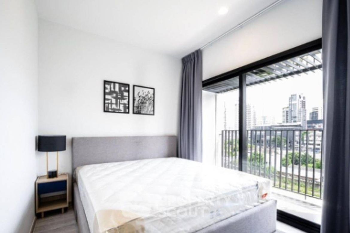 Watthana, Bangkok - Photo 3