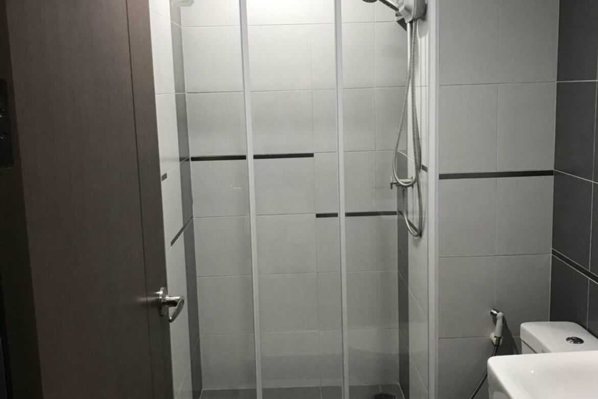 Watthana, Bangkok - Photo 2