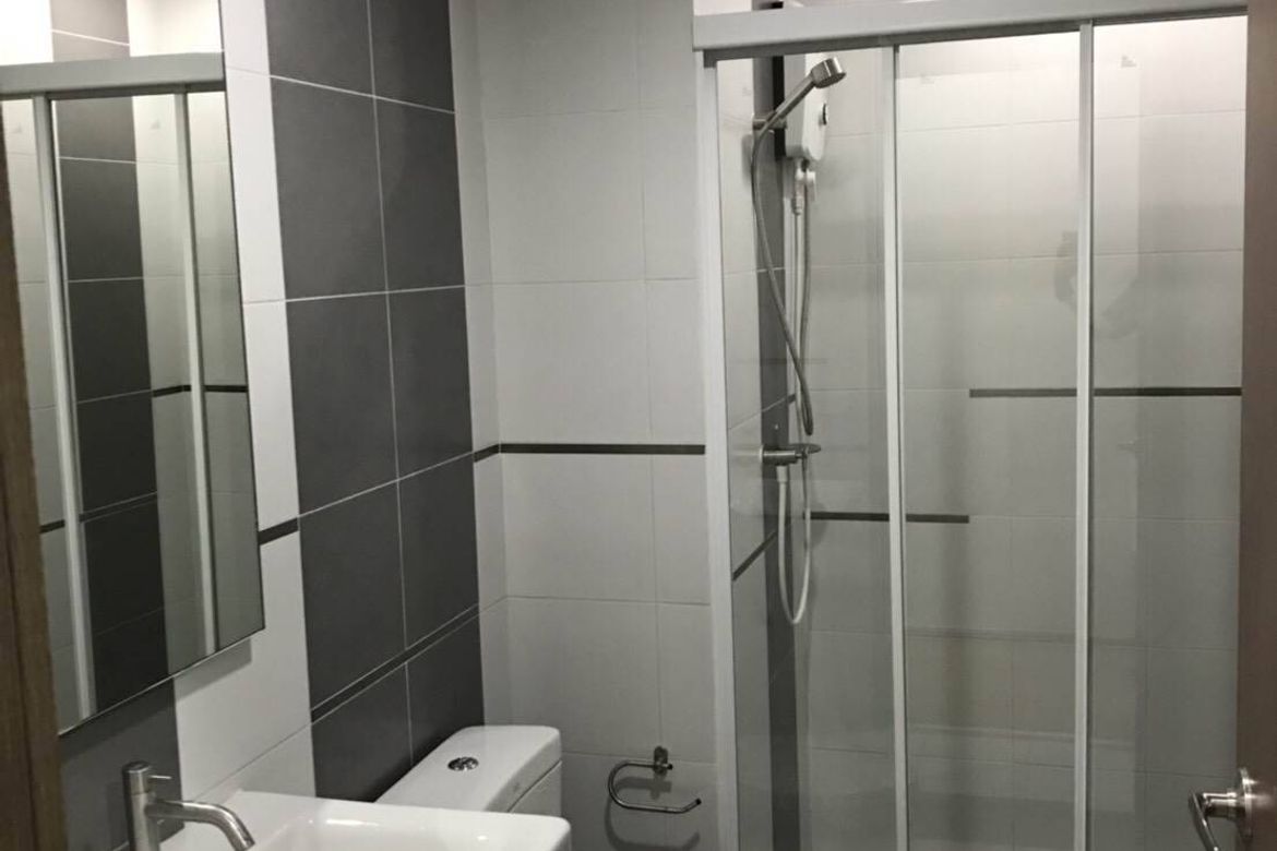 Watthana, Bangkok - Photo 3