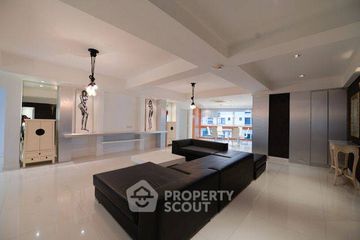 3 Bedroom Condo for rent in Sukhumvit Park, Khlong Toei, Bangkok near BTS Nana