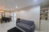 1 Bedroom Condo for rent in Serene Place Sukhumvit 24, Khlong Tan, Bangkok near BTS Phrom Phong