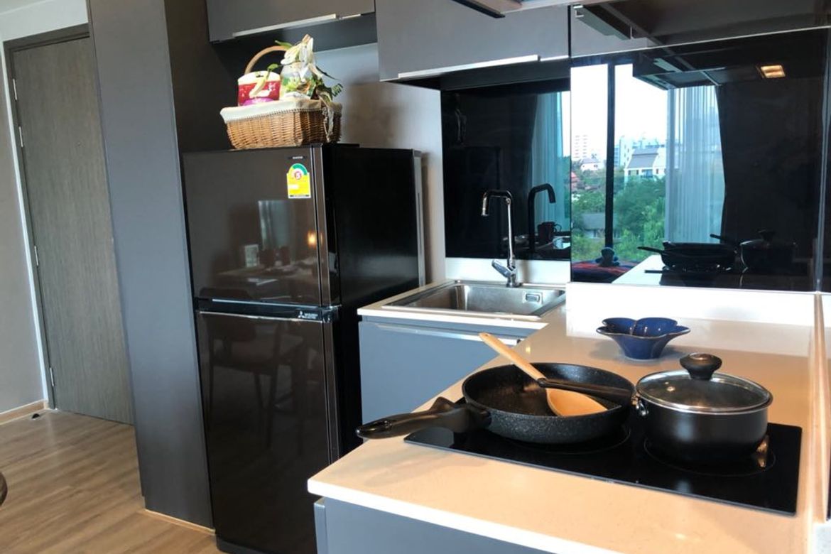 Watthana, Bangkok - Photo 3