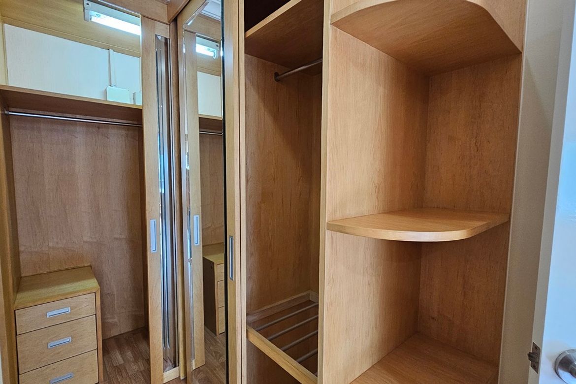 Khlong Toei, Bangkok - Photo 2