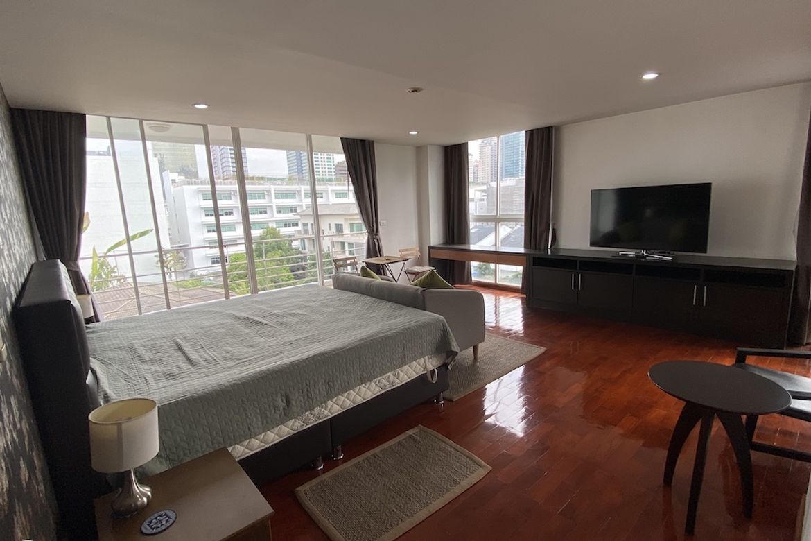 Watthana, Bangkok - Photo 3