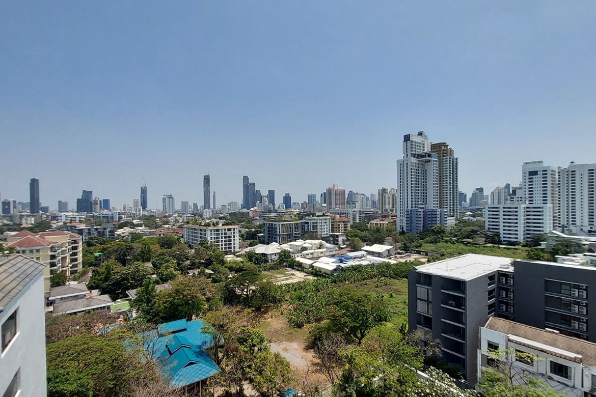 Watthana, Bangkok - Photo 2