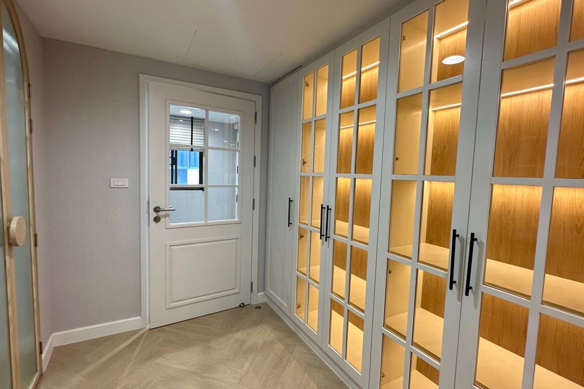 Watthana, Bangkok - Photo 2