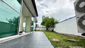 Watthana, Bangkok - Photo 3