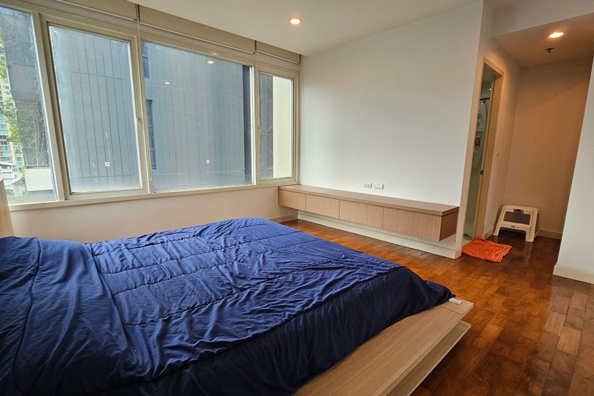 Watthana, Bangkok - Photo 3