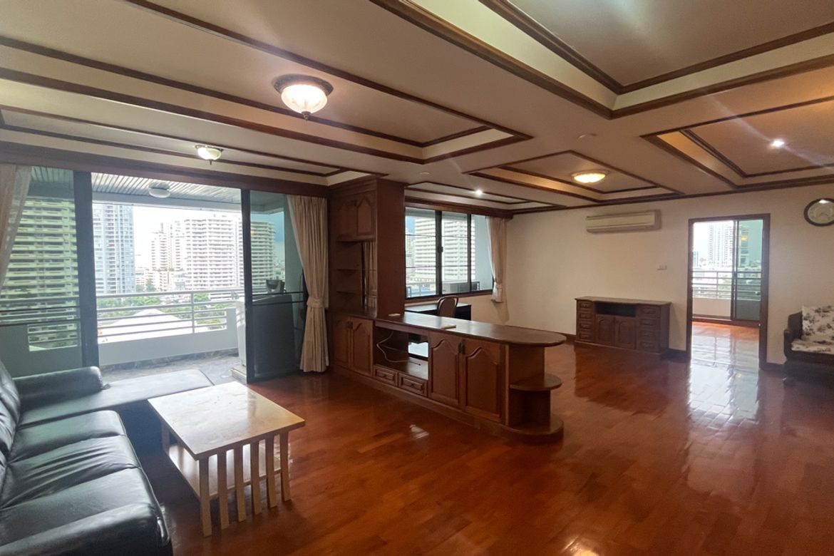 Watthana, Bangkok - Photo 3