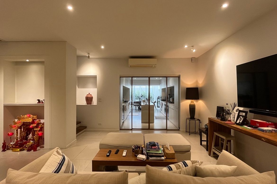 Watthana, Bangkok - Photo 2