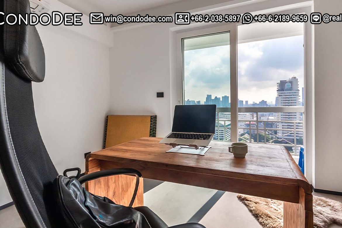 Watthana, Bangkok - Photo 2