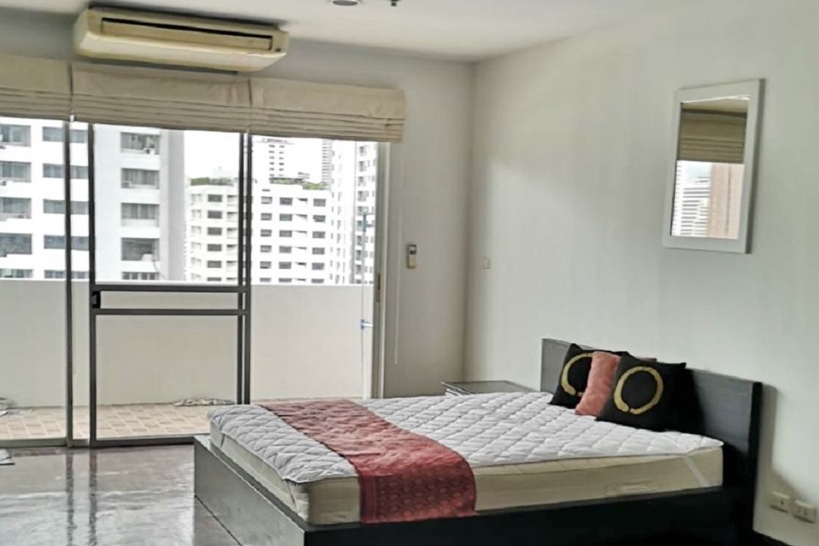 Watthana, Bangkok - Photo 3