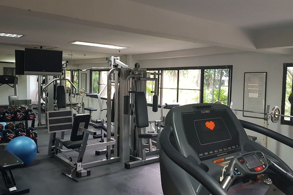 Sathon, Bangkok - Photo 3