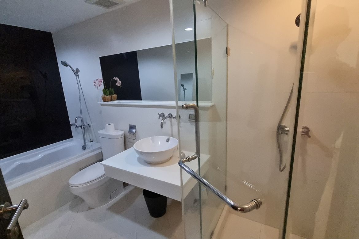 Khlong Toei, Bangkok - Photo 3