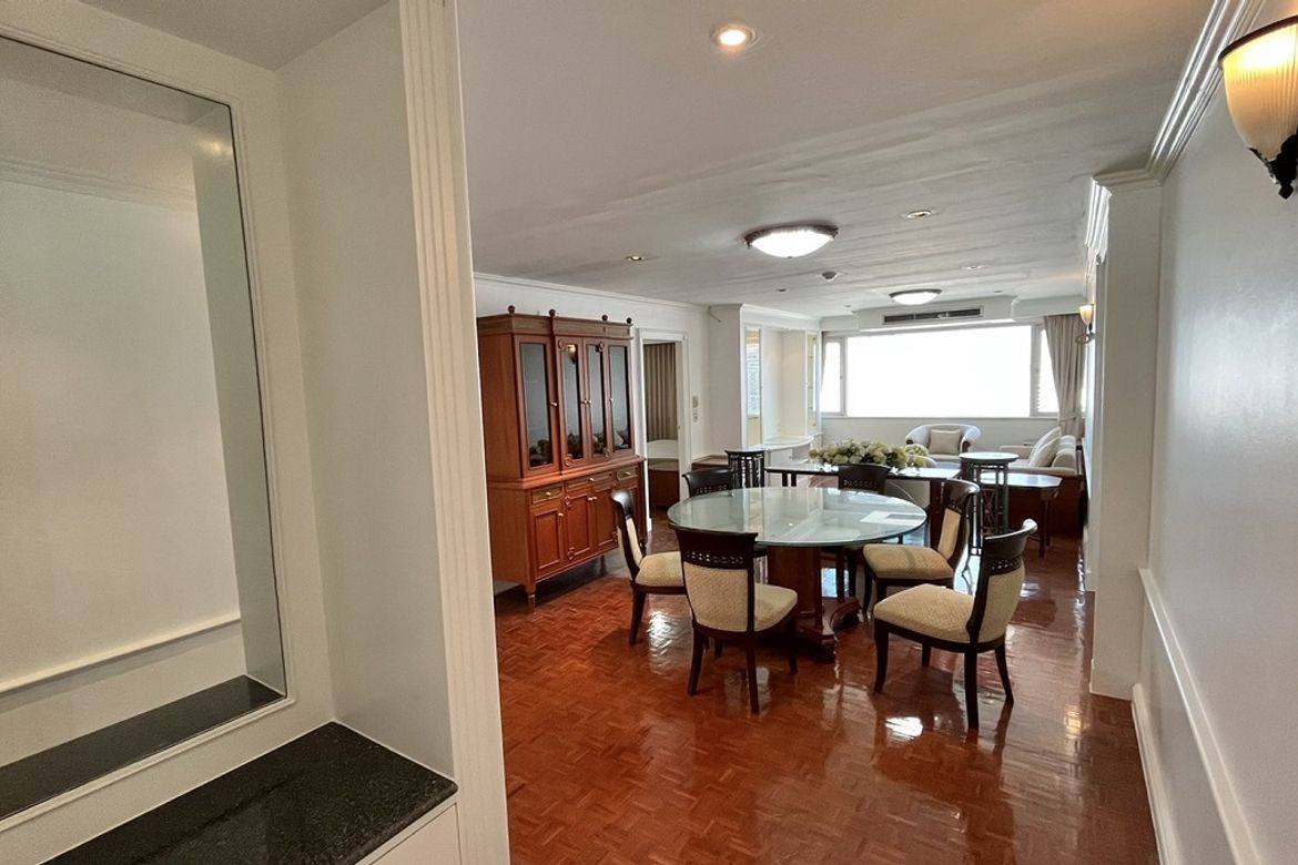 Watthana, Bangkok - Photo 3