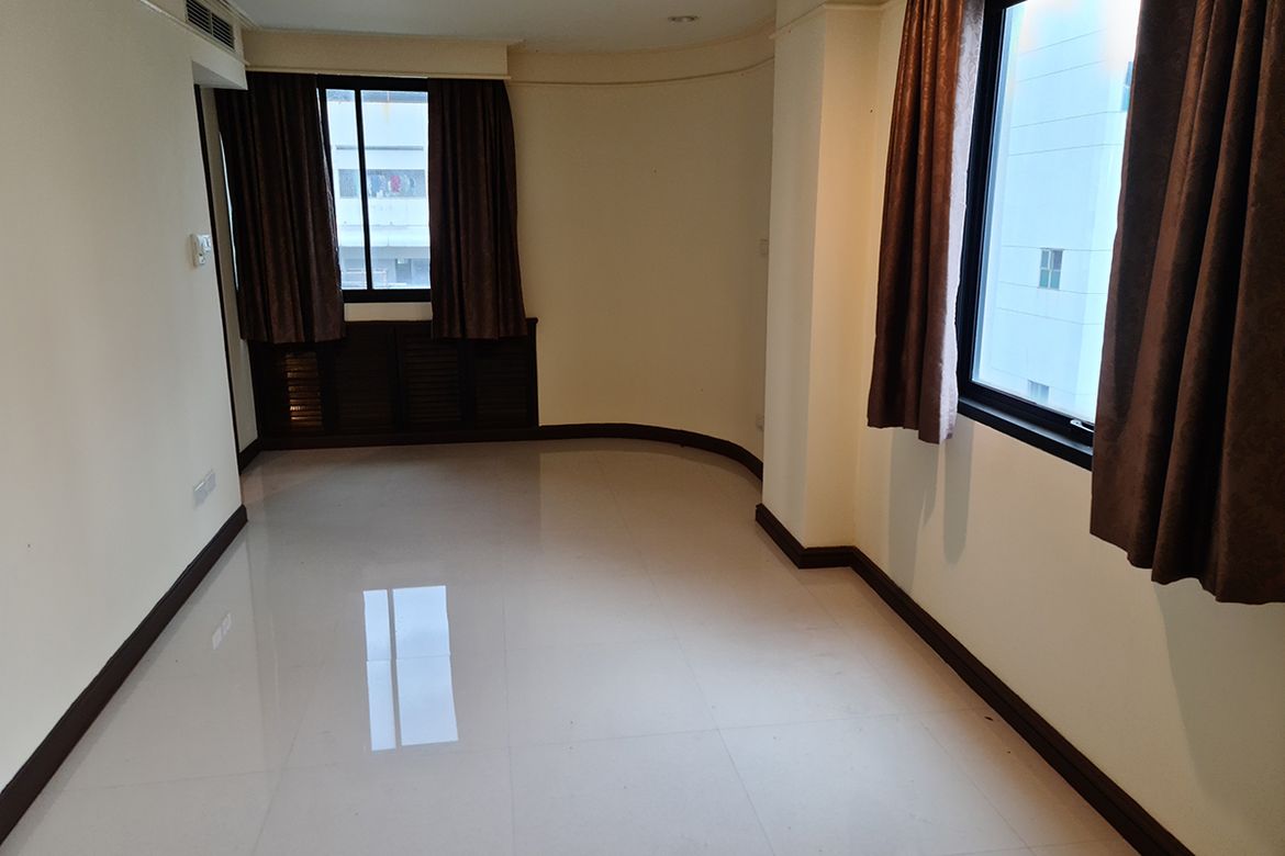 Watthana, Bangkok - Photo 3