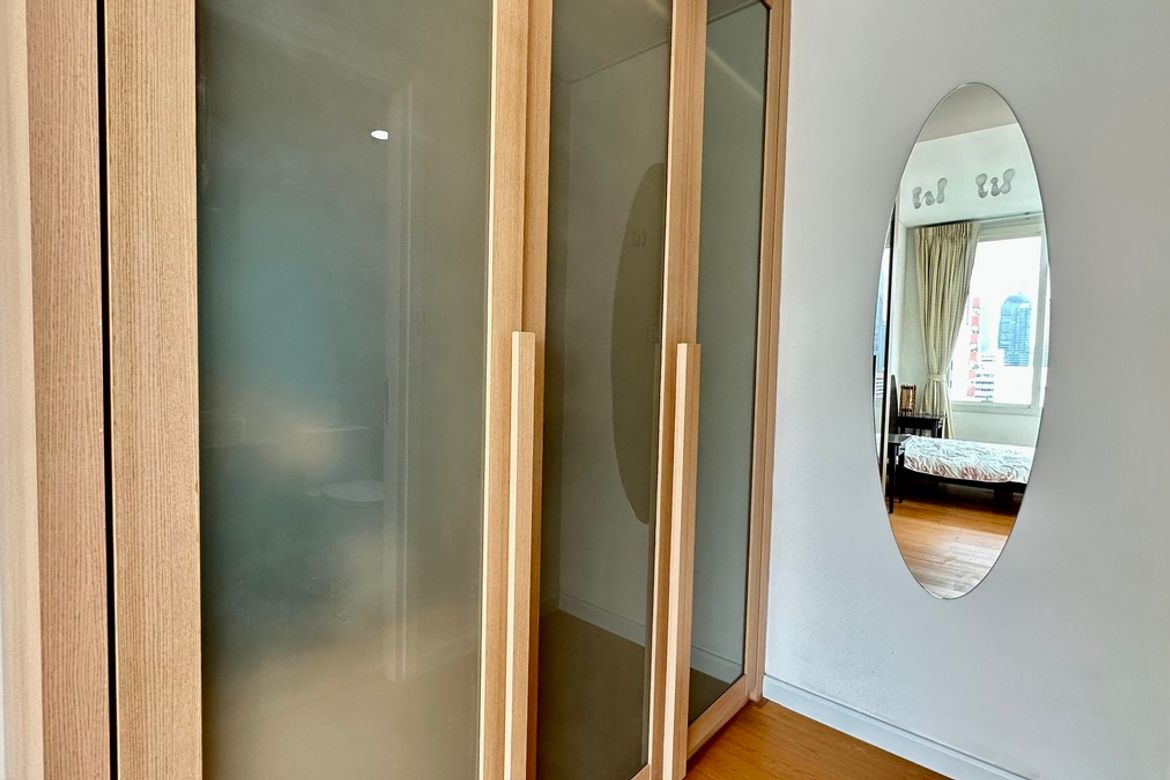 Watthana, Bangkok - Photo 3