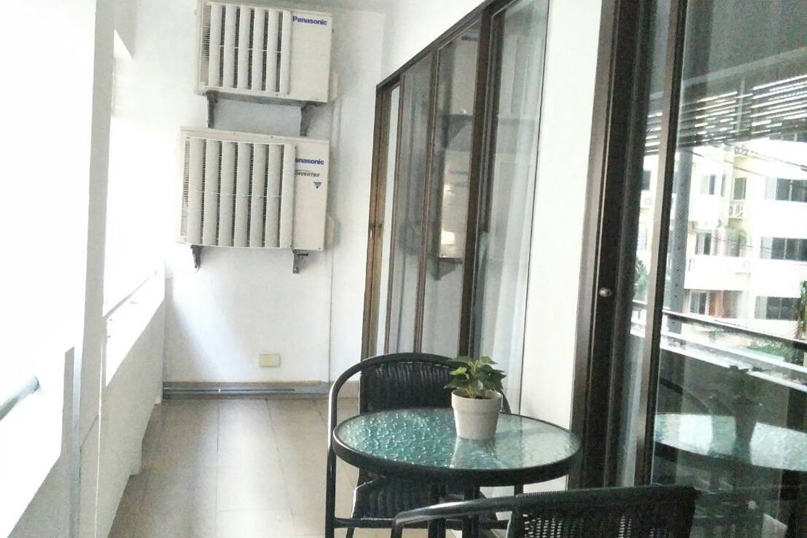 Watthana, Bangkok - Photo 2