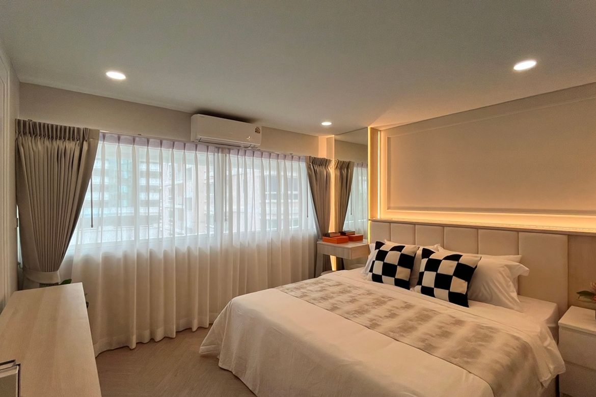 Watthana, Bangkok - Photo 2