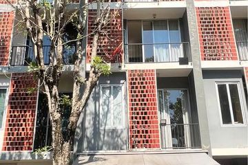 3 Bedroom Townhouse for sale in Khan Na Yao, Bangkok near MRT Nopparat