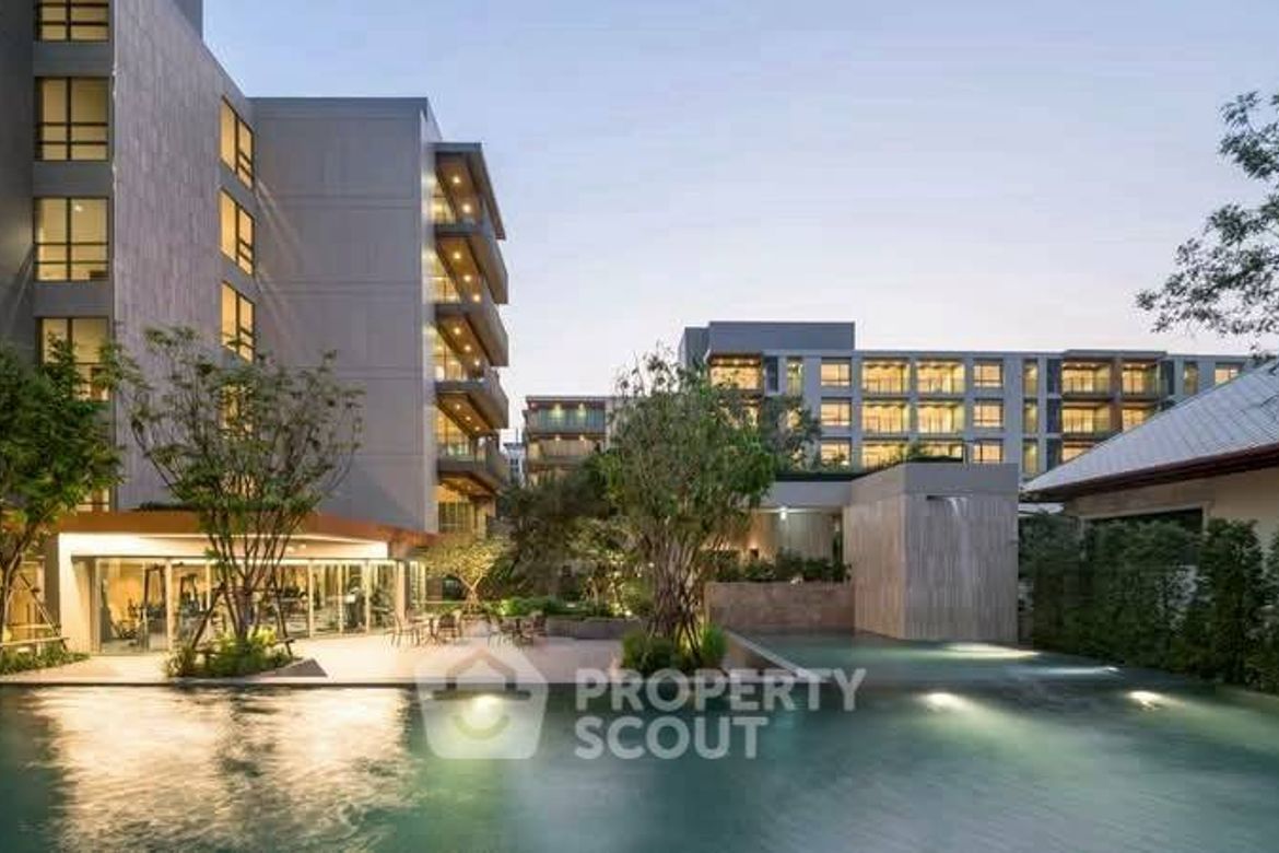 Yan Nawa, Bangkok - Photo 2