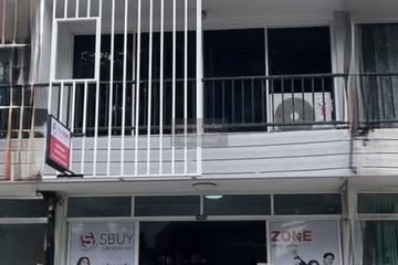 3 Bedroom Townhouse for sale in Nong Khang Phlu, Bangkok