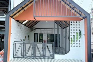 2 Bedroom Townhouse for sale in Bang Chan, Bangkok