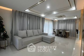 3 Bedroom House for rent in Sam Wa Tawan Tok, Bangkok