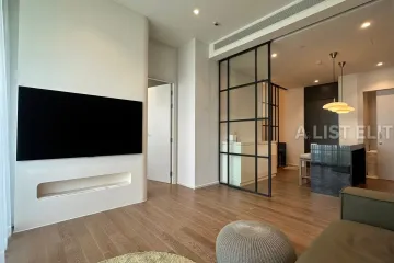 1 Bedroom Condo for sale in Lumpini, Bangkok near BTS Ratchadamri