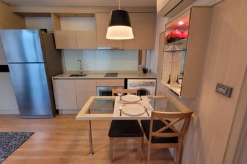 1 Bedroom Condo for rent in Via Botani, Khlong Tan Nuea, Bangkok near BTS Phrom Phong