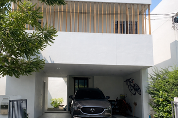 3 Bedroom House for rent in Courtyard Villa Rama 9-Wongwaen, Saphan Sung, Bangkok