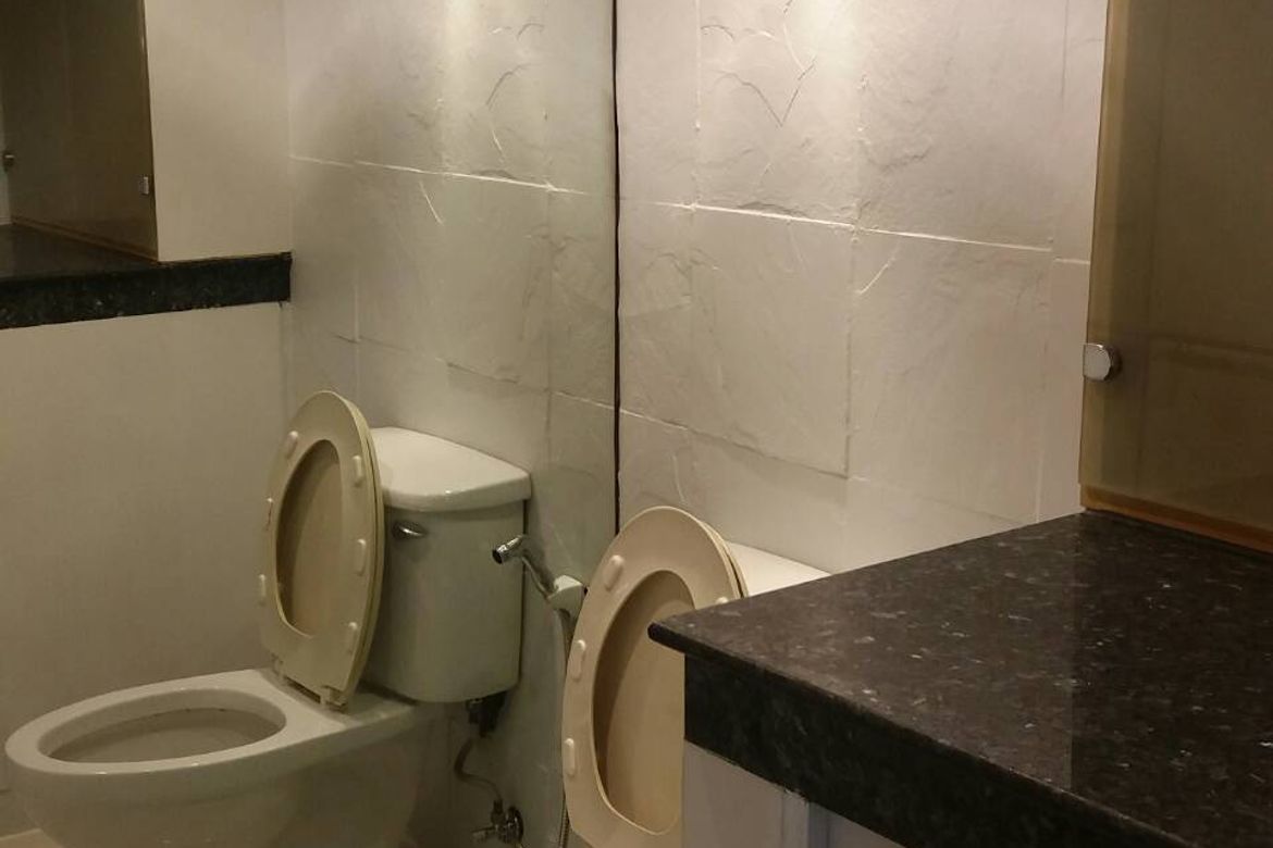 Pathum Wan, Bangkok - Photo 3