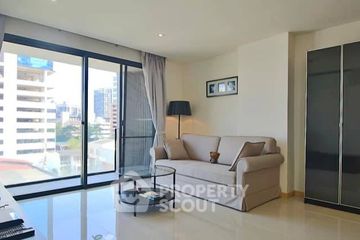 2 Bedroom Condo for rent in SOCIO Reference 61, Khlong Tan Nuea, Bangkok near BTS Ekkamai