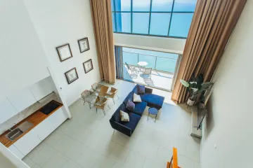 3 Bedroom Condo for sale in Zire Wongamat, Na Kluea, Chonburi