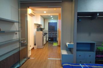 1 Bedroom Condo for rent in Sky Walk Condominium, Phra Khanong Nuea, Bangkok near BTS Phra Khanong