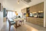 1 Bedroom Condo for sale in Zire Wongamat, Na Kluea, Chonburi