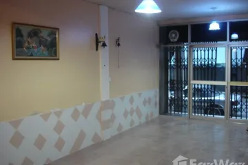 3 Bedroom Commercial for rent in Phaya Thai, Bangkok near BTS Saphan Kwai