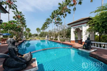 4 Bedroom House for sale in Baan Ladawan Srinakarin, Samrong Nuea, Samut Prakan near MRT Si Bearing