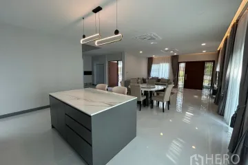5 Bedroom House for rent in The City Bangna, Bang Kaeo, Samut Prakan