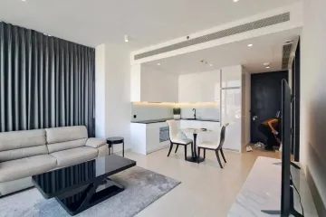 1 Bedroom Condo for rent in Tait Sathorn 12, Silom, Bangkok near BTS Saint Louis