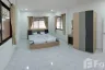 5 Bedroom House for rent in Wantana Village, Nong Prue, Chonburi